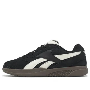 Reebok Hammer Street 'Black Chalk Gum' 100209053