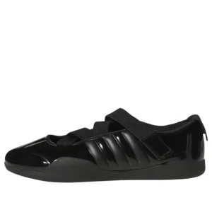 (WMNS) adidas x Caroline Hu x CLOT Taekwondo 'Black Carbon Metallic' KK1395