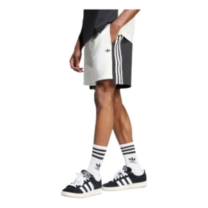 adidas Originals R3CD Shorts Asia Sizing 'White Black' KA3835