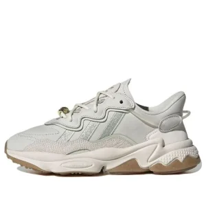 (WMNS) adidas originals Ozweego 'White Linen Green Gum' HQ6958