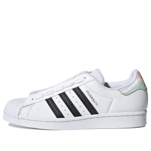 (WMNS) adidas Superstar 'I Love Dance' FY5132