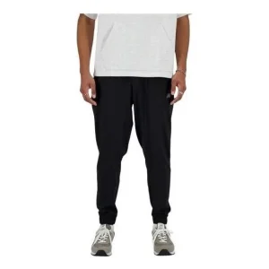 New Balance Sport Essentials Woven Jogger Asia Sizing 'Black' MP41011-BK