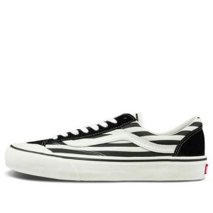 Vans Style 36 Black/White VN0A3ZCJ257
