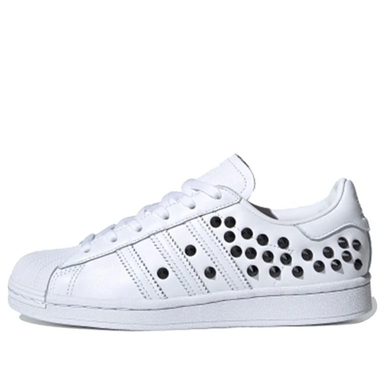 (WMNS) adidas Superstar 'Studs' FV3344