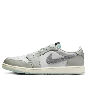 Air Jordan 1 Retro Low OG 'Year of the Snake' HF3144-100