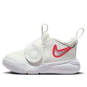 (TD) Nike Team Hustle D11 'Summit White Track Red' DV8995-102