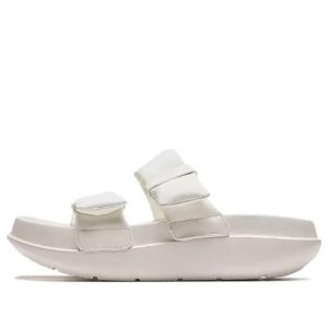 (WMNS) ANTA Casual Slippers 'Ivory White' 922428539-1