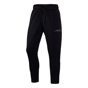 Nike Dri-FIT Tapered DD1970-010